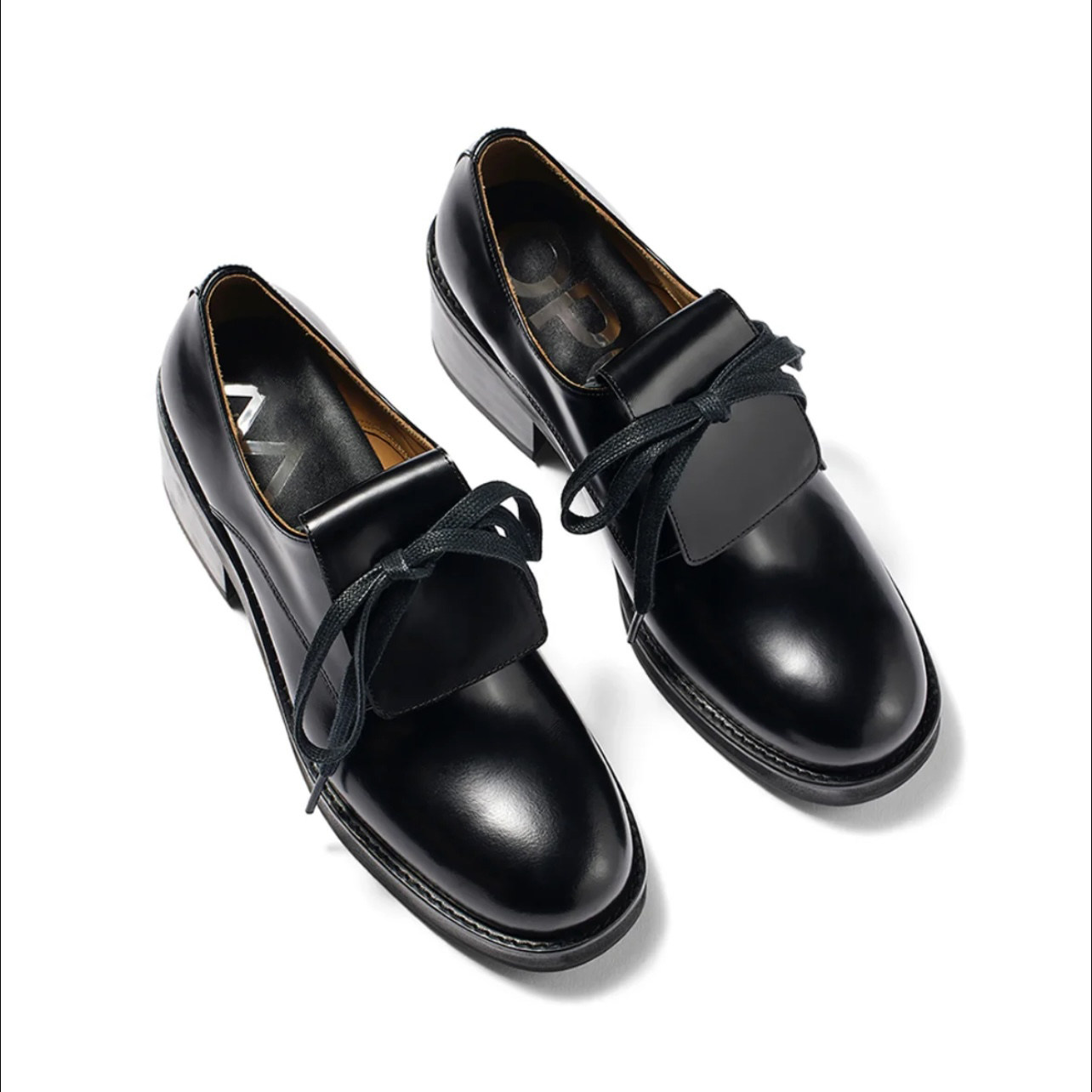 Women's Leather Lace-Up Platfo - огляд і ціна Leather Work Outfit