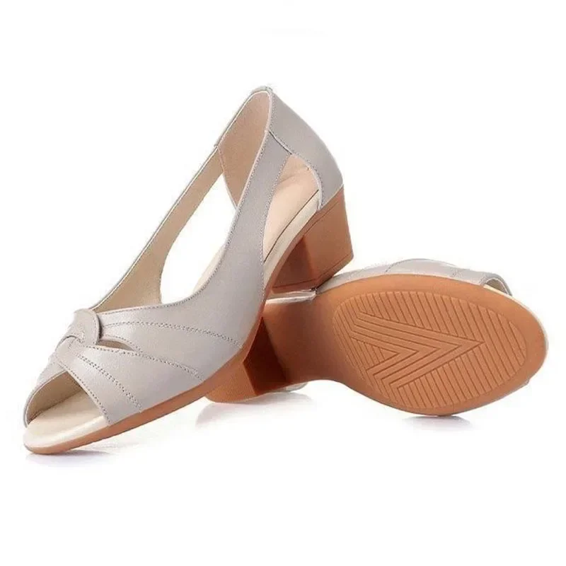 Black Peep Toe Mid Heel Sandal - огляд і ціна Leather Work Outfit