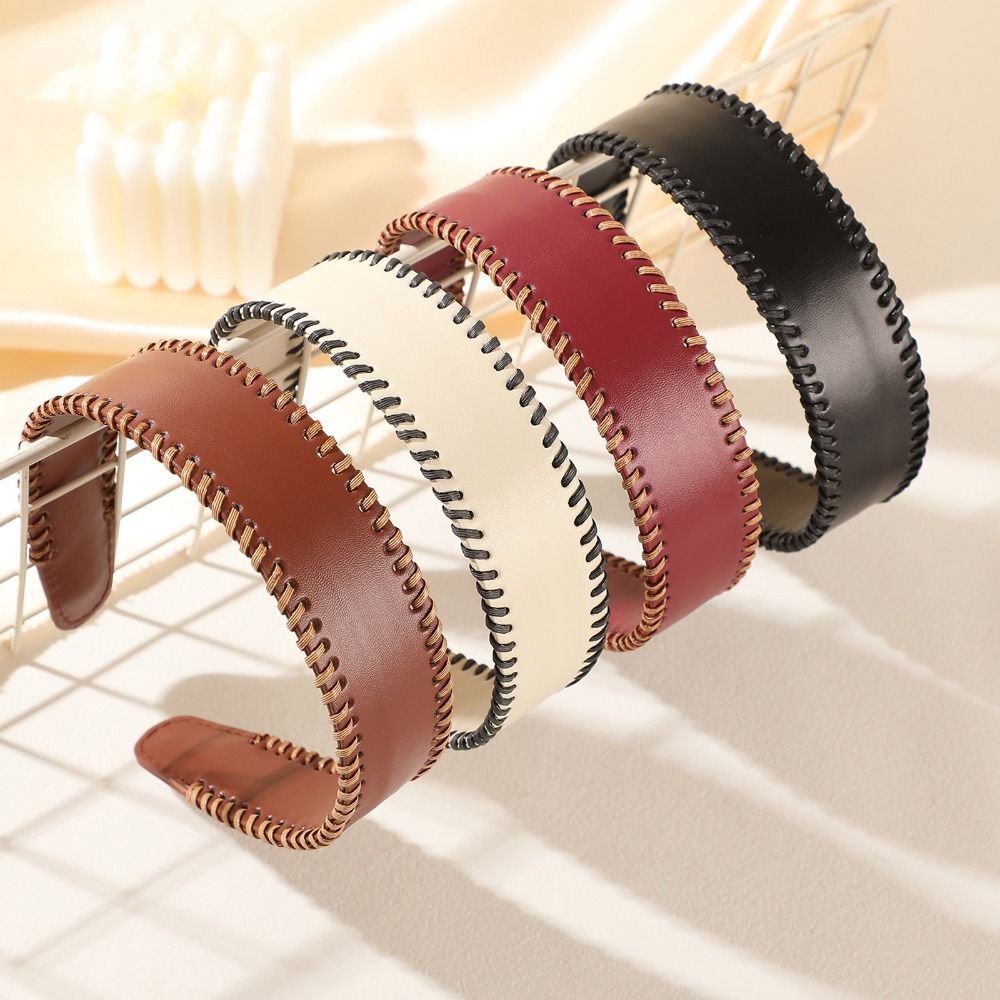 Temperament Solid Color Leathe - огляд і ціна Leatherwork Rings