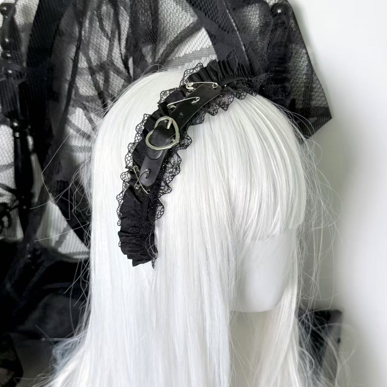 Punk Lace Love Buckle Leather  - огляд і ціна Leatherwork Rings